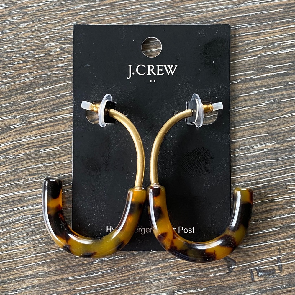 2/$30 NWT J Crew gold metal tortoise hoop earrings new - Picture 2 of 5